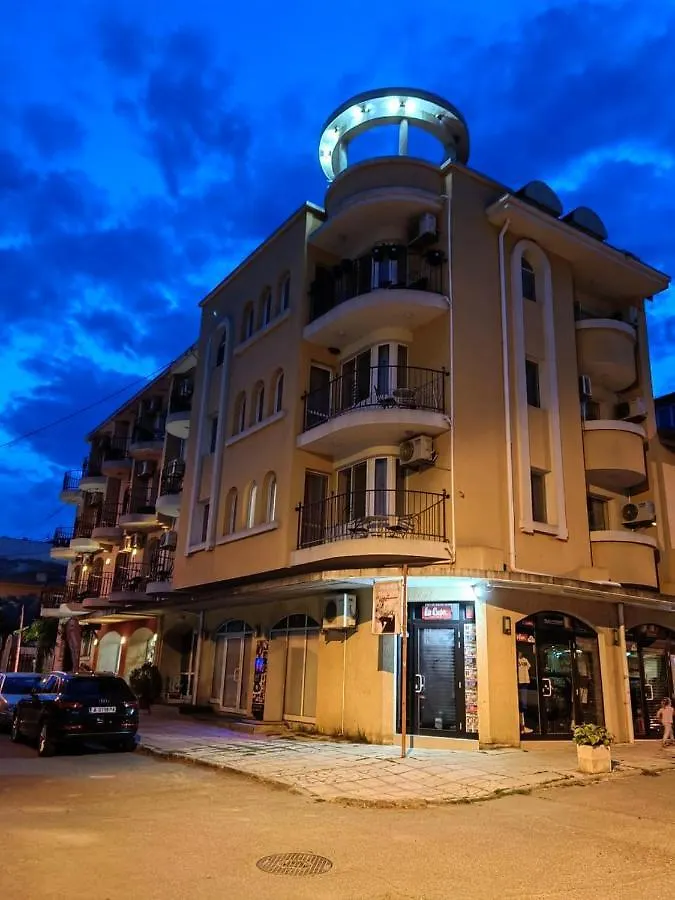 Hotel Palma Burgas 2*,