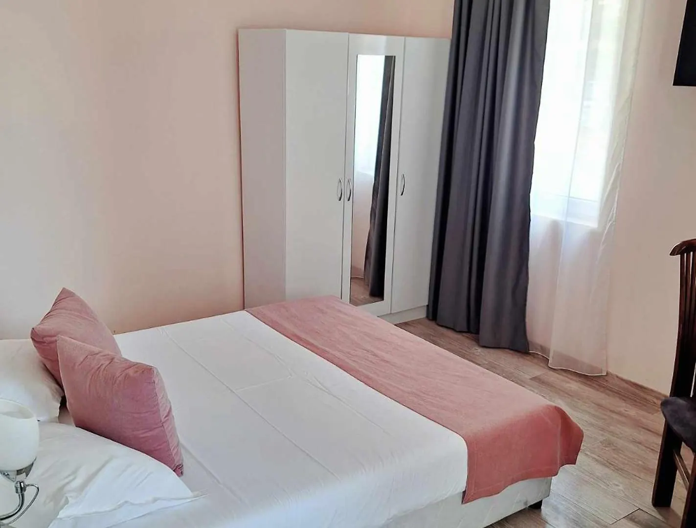 Hotel Palma Burgas City 2*,  Bulgarien