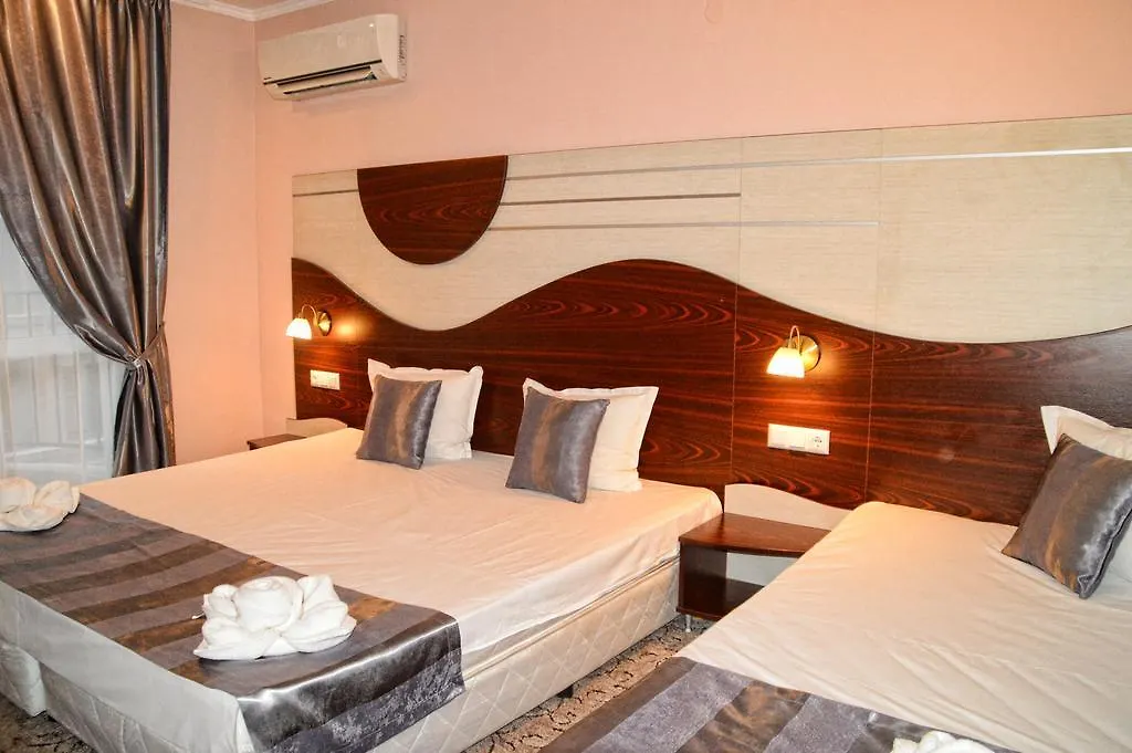 Hotel Palma Burgas City 2*,